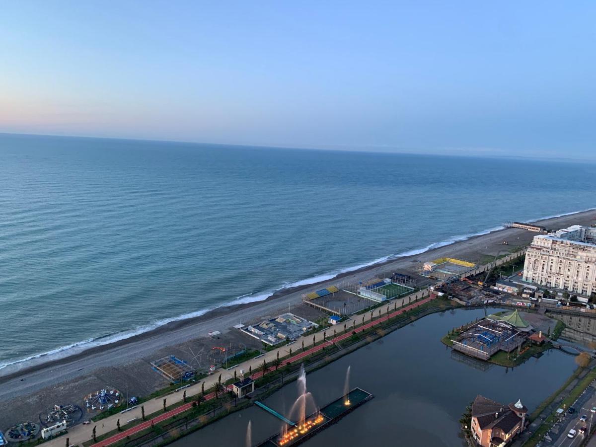 Отель Orbi City Sea View Батуми Экстерьер фото